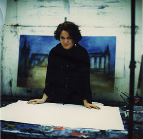 G.L. Gabriel in ihrem Atelier